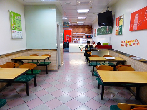 拿坡里披薩(和平店)：(體驗)[全省] 文末抽獎！拿坡里新產品～紅酒醬肉丸披薩