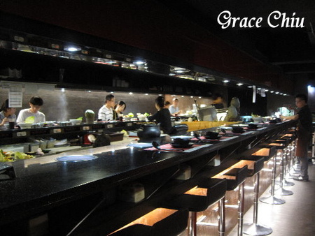 落香麻辣極品涮涮鍋~麻辣.藥膳.酸菜白肉.豬骨高湯.素食