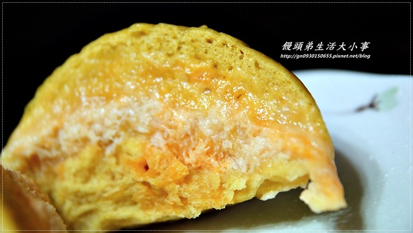 二十六番老麵饅頭：【二十六番老麵饅頭】五顏六色的養生饅頭~滿足你的視覺跟味覺