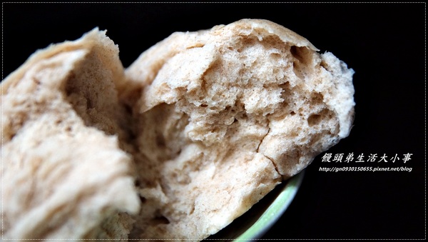 二十六番老麵饅頭：【二十六番老麵饅頭】五顏六色的養生饅頭~滿足你的視覺跟味覺