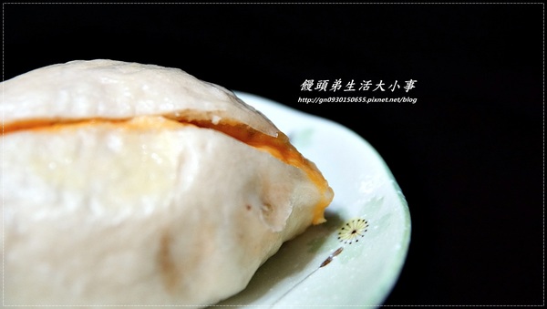 二十六番老麵饅頭：【二十六番老麵饅頭】五顏六色的養生饅頭~滿足你的視覺跟味覺