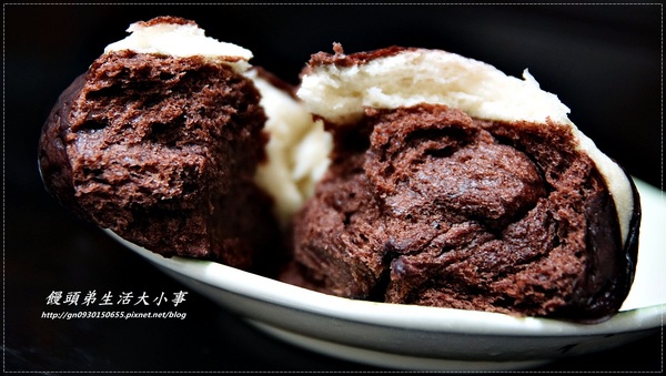 二十六番老麵饅頭：【二十六番老麵饅頭】五顏六色的養生饅頭~滿足你的視覺跟味覺