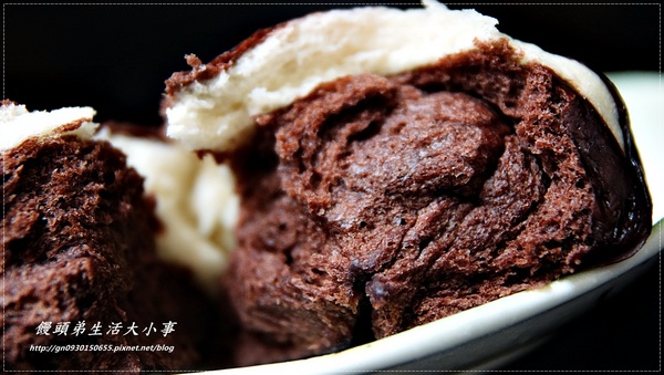 二十六番老麵饅頭：【二十六番老麵饅頭】五顏六色的養生饅頭~滿足你的視覺跟味覺