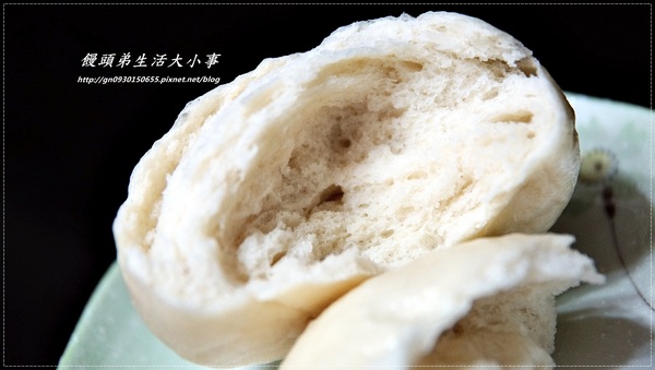 二十六番老麵饅頭：【二十六番老麵饅頭】五顏六色的養生饅頭~滿足你的視覺跟味覺