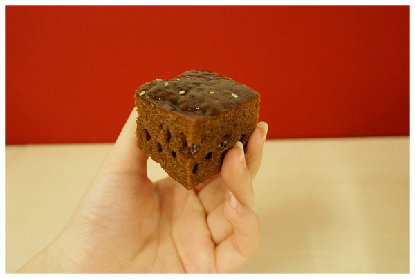 御品家(黑糖糕)：馬公♬機場內最後的血拚超方便伴手禮，菊島名產傳統好滋味！　御品家黑糖糕