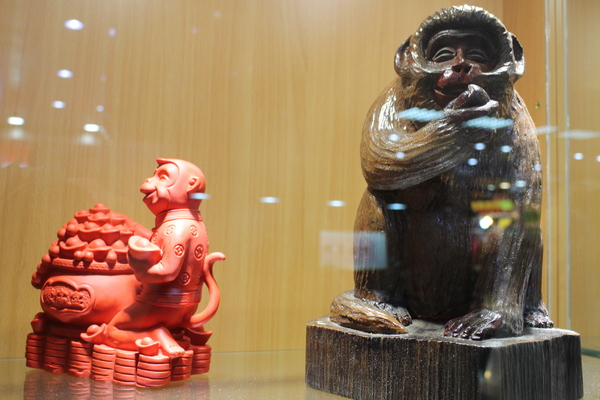 猴藝術雕刻展:看猴展抽金猴『猴藝術雕刻展』台北地下街/近京站/王秀杞