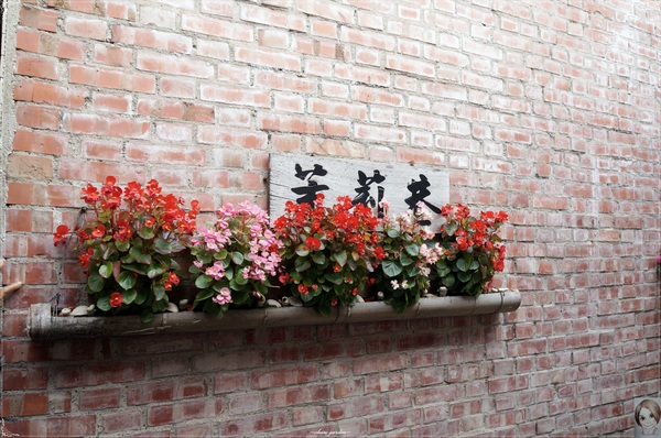 茉莉巷：[2014中南部四天之旅]台南 安平 茉莉巷&效忠街~小確幸之巷弄漫遊