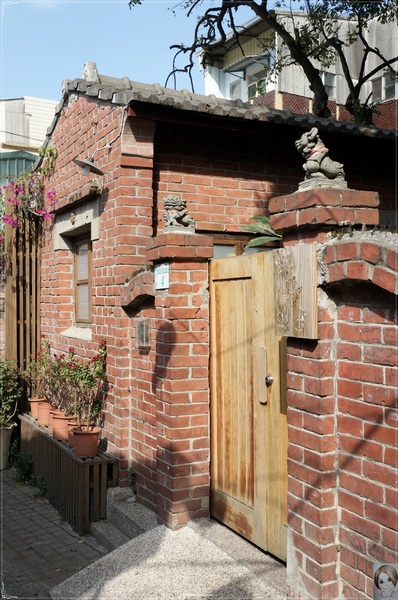 茉莉巷：[2014中南部四天之旅]台南 安平 茉莉巷&效忠街~小確幸之巷弄漫遊