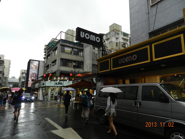 白鬍子 Milk Beard 鮮奶霜淇淋專賣店:美妙的滋味就藏在小巷子裡的小巷弄裡~白鬍子Milk Beard 鮮奶霜淇淋專賣店