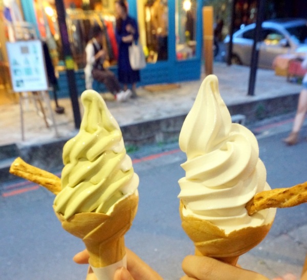 白鬍子 Milk Beard 鮮奶霜淇淋專賣店:【口碑券】連狗兒都愛吃的天然霜淇淋『台北東區/白鬍子』