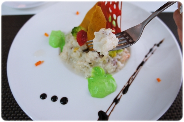 TENTATION 品法式餐廳 French Cuisine by Guillaume：[邀約] ★TENTATION 品法式餐廳★純白幽靜的用餐環境，放慢腳步，細細品嚐主廚精心準備的每道料理❤