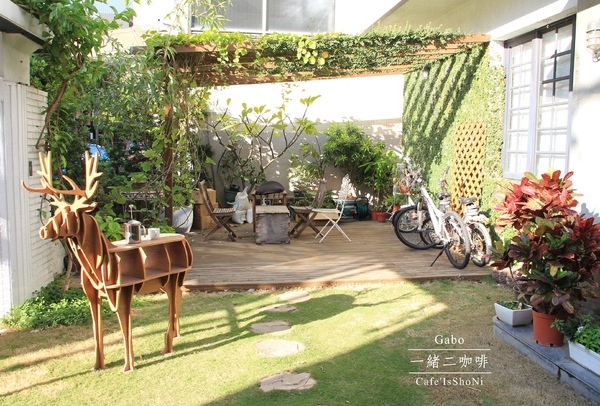 Café IsShoNi 一緒二:【台南】 Café IsShoNi一緒二咖啡──老屋早午餐/民宿