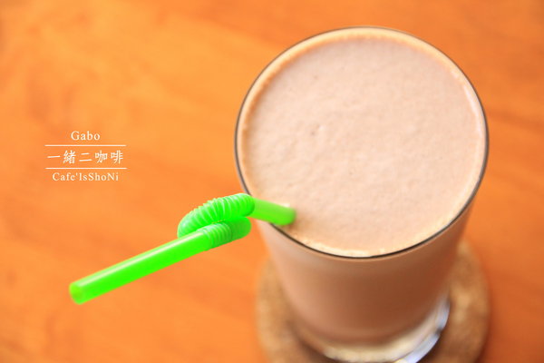 Café IsShoNi 一緒二:【台南】 Café IsShoNi一緒二咖啡──老屋早午餐/民宿