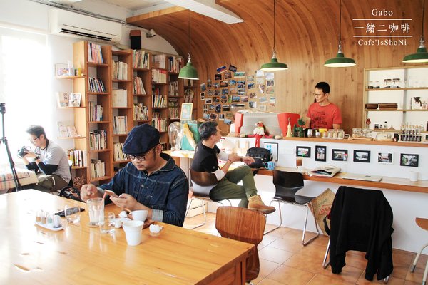 Café IsShoNi 一緒二:【台南】 Café IsShoNi一緒二咖啡──老屋早午餐/民宿