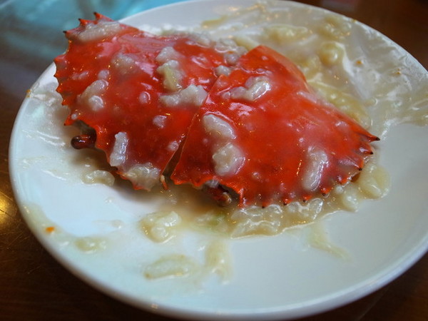 皇池溫泉御膳館:<北投|溫泉>冷氣團報到~皇池泡溫泉暖呼呼~還有好喝的紅蟳砂鍋粥!!!