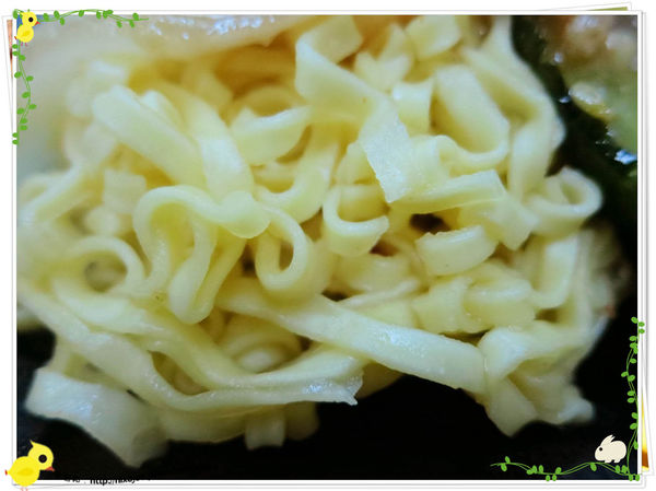 台北-三杯三怪媽媽小廚-美味的三杯料理-泰式雞柳炒泡麵-泡麵