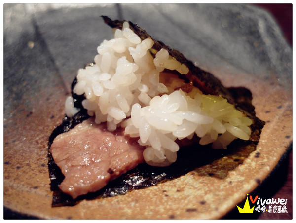 甕也燒肉(延吉店):【口碑券27】台北大安區|單點式高品質專人代烤燒肉專賣『甕也炭火燒肉 (延吉店)』