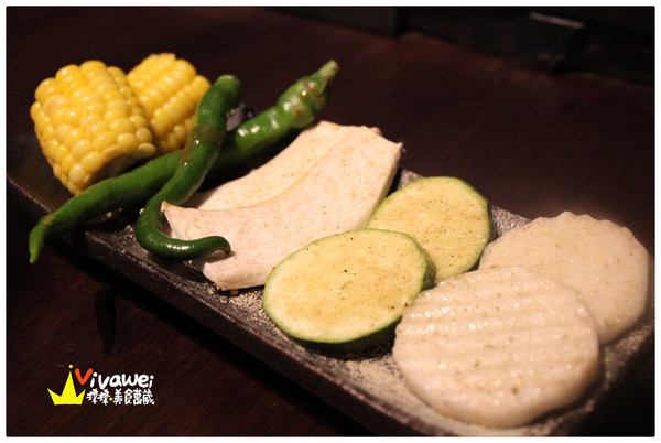 甕也燒肉(延吉店):【口碑券27】台北大安區|單點式高品質專人代烤燒肉專賣『甕也炭火燒肉 (延吉店)』