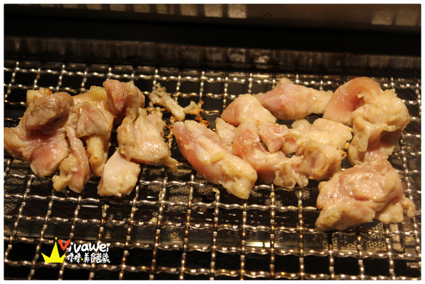 甕也燒肉(延吉店):【口碑券27】台北大安區|單點式高品質專人代烤燒肉專賣『甕也炭火燒肉 (延吉店)』