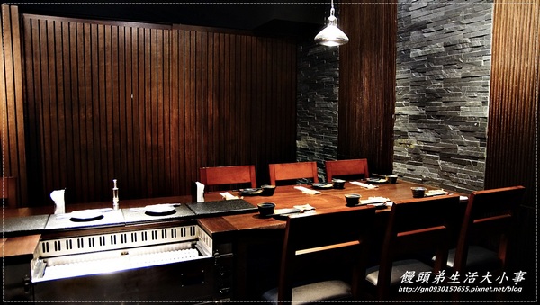 甕也燒肉(延吉店):【食記/台北市】自己不用動手烤~專人服務的燒烤店♪♪甕也炭火燒肉-延吉店♪♪