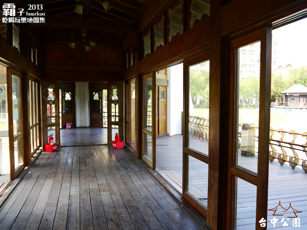 台中公園:台中公園 (湖心亭、日月湖、日式木橋的中山橋、望月亭)