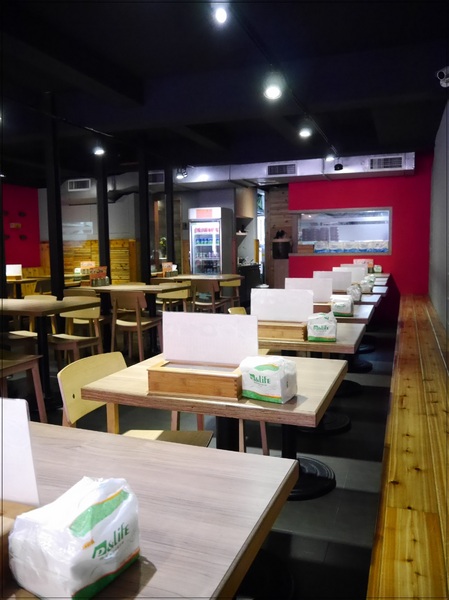 九尾韓國豆腐煲:【東區】九尾韓國豆腐煲專賣店【平價韓國家庭料理】