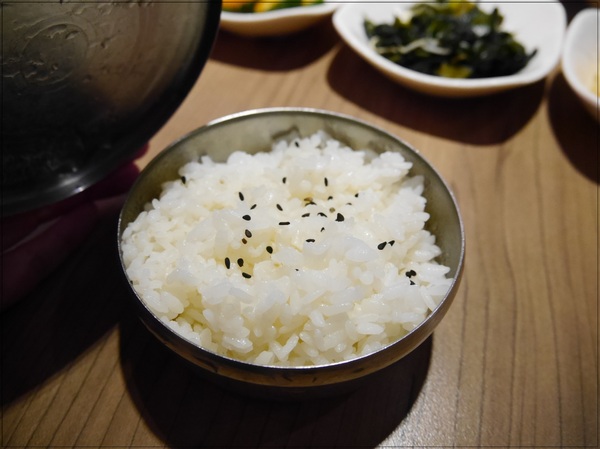 九尾韓國豆腐煲:【東區】九尾韓國豆腐煲專賣店【平價韓國家庭料理】