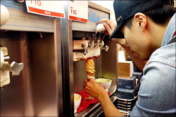 日本商品展(新光三越信義店A11館):【新光三越A11日本商品展】北海道VS南日本, 不出國看南北美食大PK