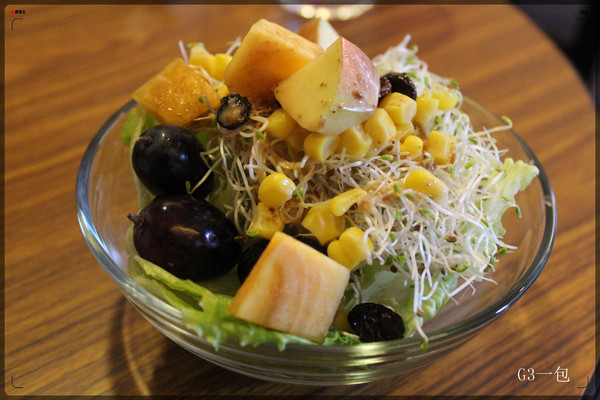 Impronta Cafe 腳印咖啡:【口碑券07】台北晴光商區內適合久坐的早午餐專賣店「Impronta Cafe 腳印咖啡」