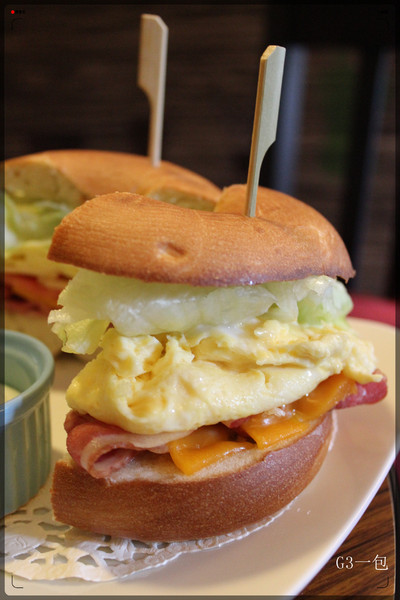 Impronta Cafe 腳印咖啡:【口碑券07】台北晴光商區內適合久坐的早午餐專賣店「Impronta Cafe 腳印咖啡」