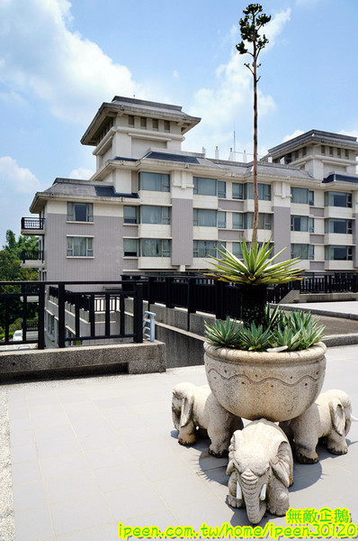 尖山埤江南渡假村：【台南-柳營區】早餐buffetx漆彈廝殺..一起來high all night~《尖山埤江南渡假村》(DAY2)