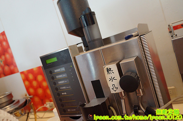 尖山埤江南渡假村：【台南-柳營區】早餐buffetx漆彈廝殺..一起來high all night~《尖山埤江南渡假村》(DAY2)