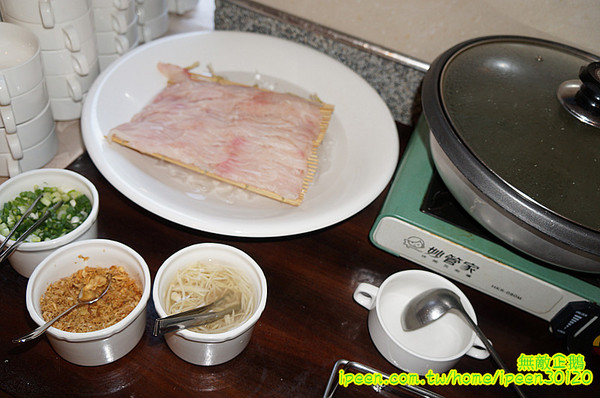 尖山埤江南渡假村：【台南-柳營區】早餐buffetx漆彈廝殺..一起來high all night~《尖山埤江南渡假村》(DAY2)