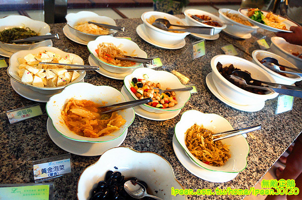 尖山埤江南渡假村：【台南-柳營區】早餐buffetx漆彈廝殺..一起來high all night~《尖山埤江南渡假村》(DAY2)