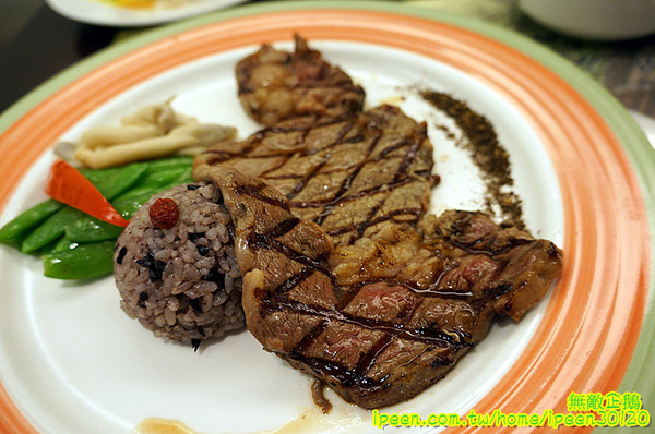 尖山埤江南渡假村：【台南-柳營區】早餐buffetx漆彈廝殺..一起來high all night~《尖山埤江南渡假村》(DAY2)