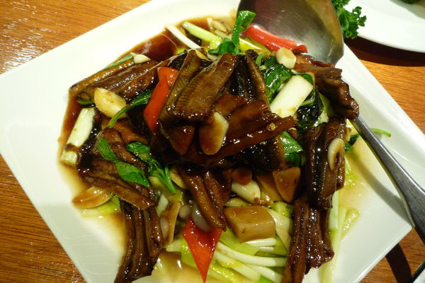 滿穗台菜餐廳：台北市中山區 水果入台菜繃出新滋味-滿穗台菜