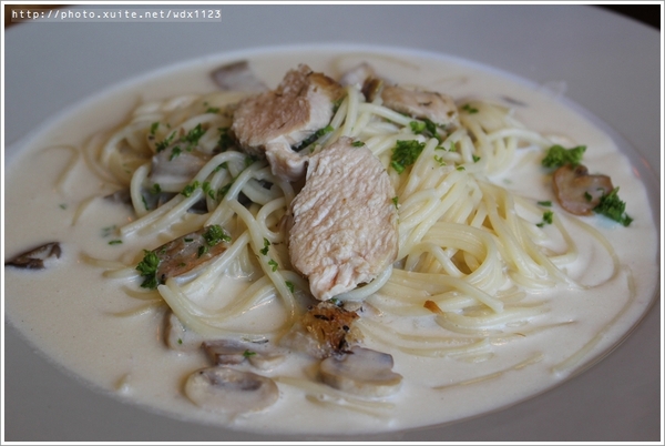 瑪利MAMA手作麵包:瑪利亞社會福利基金會-瑪利MAMA手作麵包✪充滿愛與夢想的幸福麵包、簡餐~102.10.01