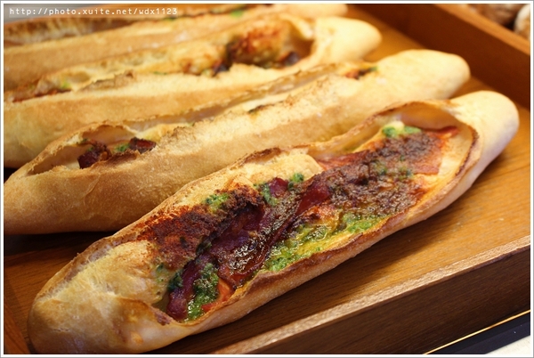 瑪利MAMA手作麵包:瑪利亞社會福利基金會-瑪利MAMA手作麵包✪充滿愛與夢想的幸福麵包、簡餐~102.10.01