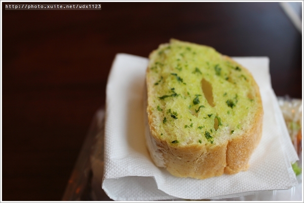 瑪利MAMA手作麵包:瑪利亞社會福利基金會-瑪利MAMA手作麵包✪充滿愛與夢想的幸福麵包、簡餐~102.10.01