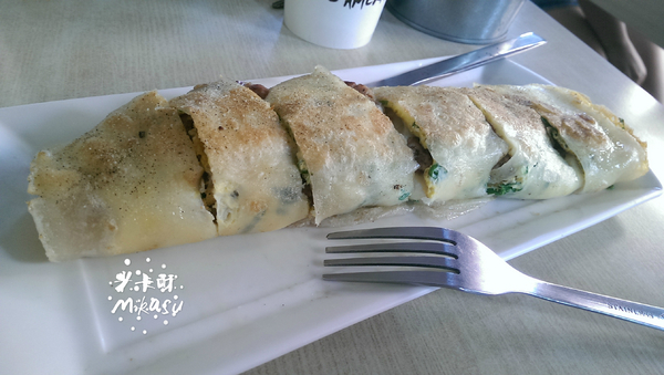 28巷早餐坊：【高雄/食﹡鳳山】超熱門排隊店．乳酪絲超瘋狂蛋餅．28巷早餐坊