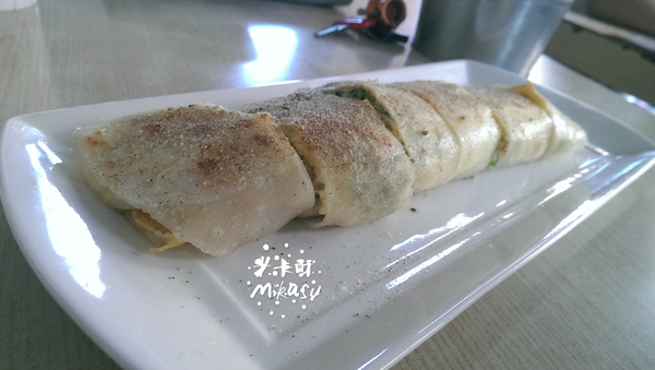 28巷早餐坊：【高雄/食﹡鳳山】超熱門排隊店．乳酪絲超瘋狂蛋餅．28巷早餐坊