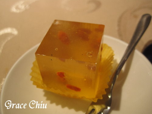 枸杞凍~大三元酒樓,衡陽路/喜宴場地/台北港式飲茶/粵菜餐廳/外燴服務/年菜/春酒尾牙