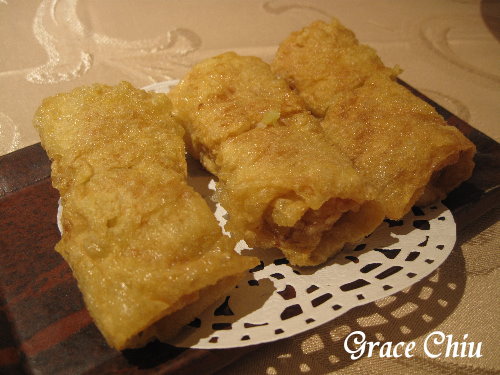 鮮蝦腐皮捲~大三元酒樓,衡陽路/喜宴場地/台北港式飲茶/粵菜餐廳/外燴服務/年菜/春酒尾牙