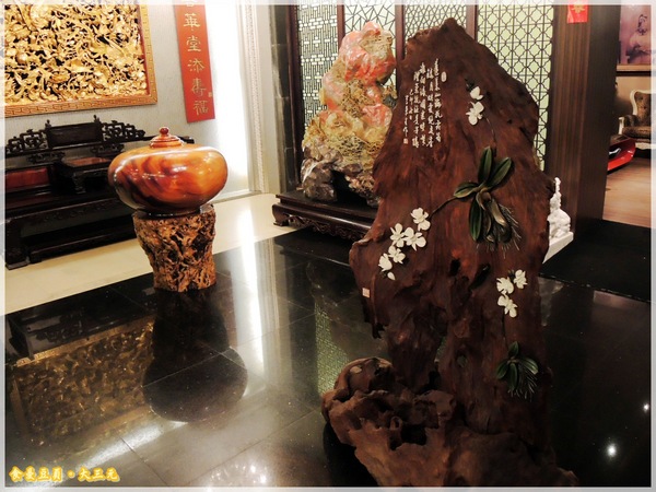 大三元酒樓：『口碑卷』【台北。大三元酒樓】皮脆肉嫩又多汁的烤鴨上桌嚕!!!