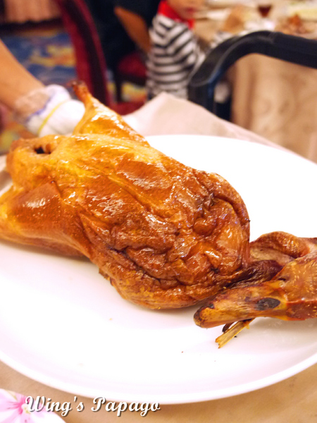 大三元酒樓：傳統粵式料理。大三元酒樓烤大鴨體驗