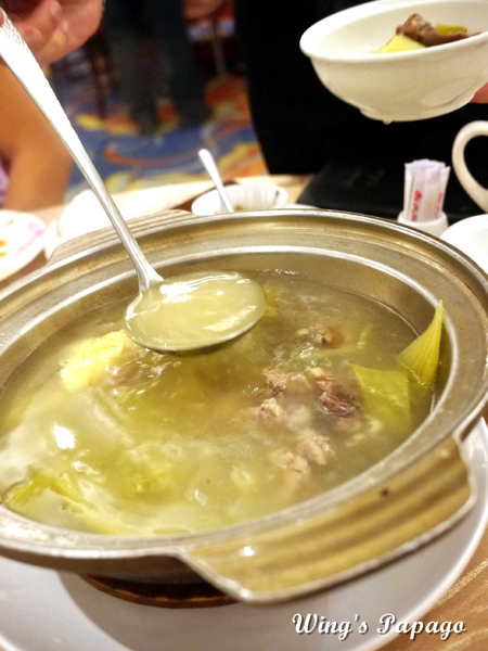 大三元酒樓：傳統粵式料理。大三元酒樓烤大鴨體驗