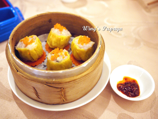 大三元酒樓：傳統粵式料理。大三元酒樓烤大鴨體驗