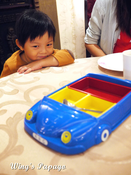 大三元酒樓：傳統粵式料理。大三元酒樓烤大鴨體驗