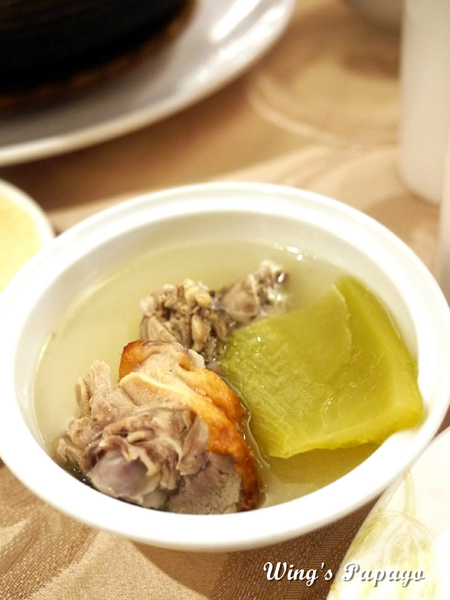 大三元酒樓：傳統粵式料理。大三元酒樓烤大鴨體驗