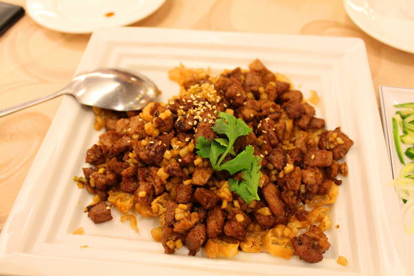 大三元酒樓：[台北]大三元酒樓 皮脆肉嫩的烤鴨來囉!!!!!